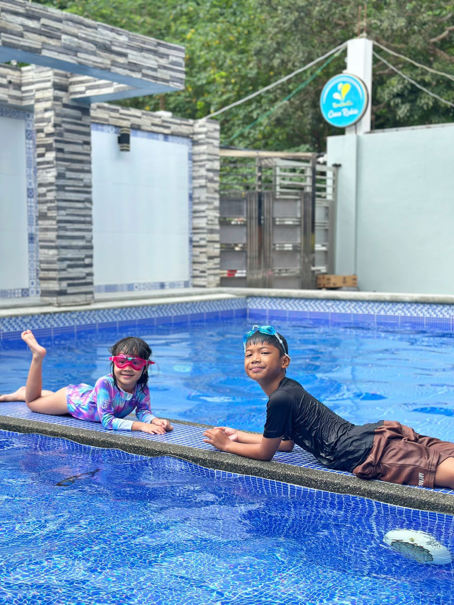 Pool 3